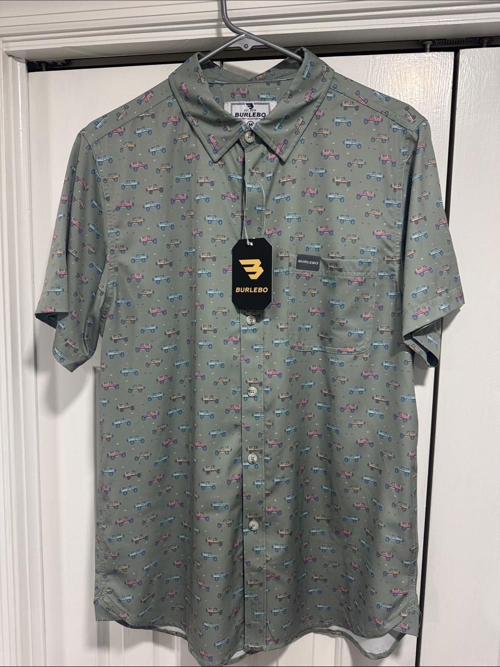 BURLEBO NWT Performance Button-Up Shirt in Vintage Cruiser Print